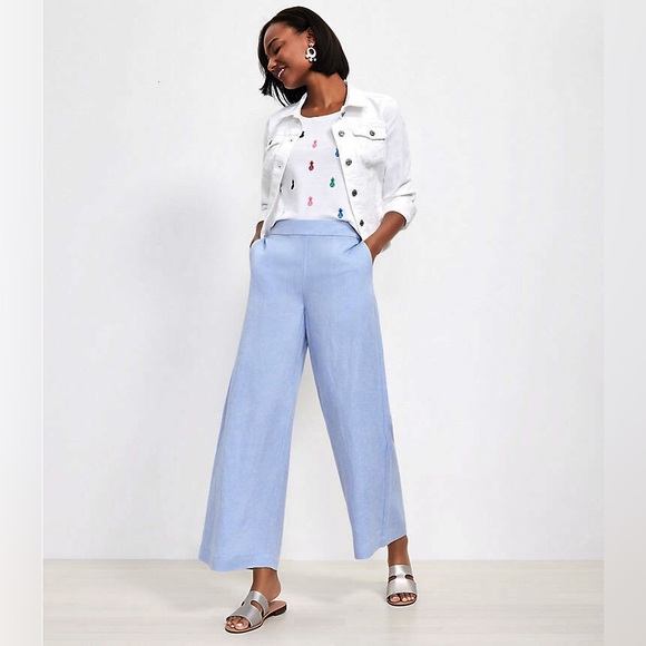 LOFT Pants - Loft Petite Fluid Wide Leg Crop Pants in Chambray